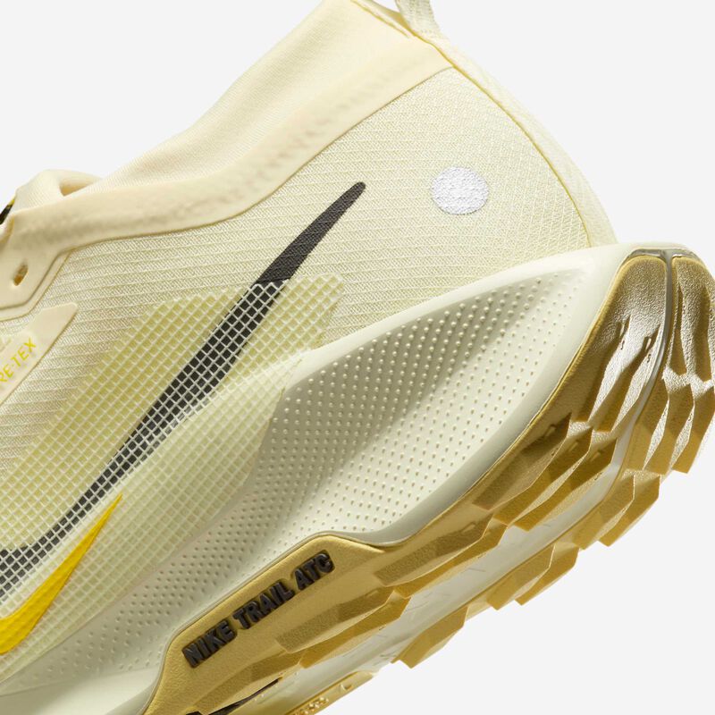 Nike Pegasus Trail 5 GORE-TEX, Alabastro/Saturno Dorado/Relámpago/Fresno Medio, hi-res