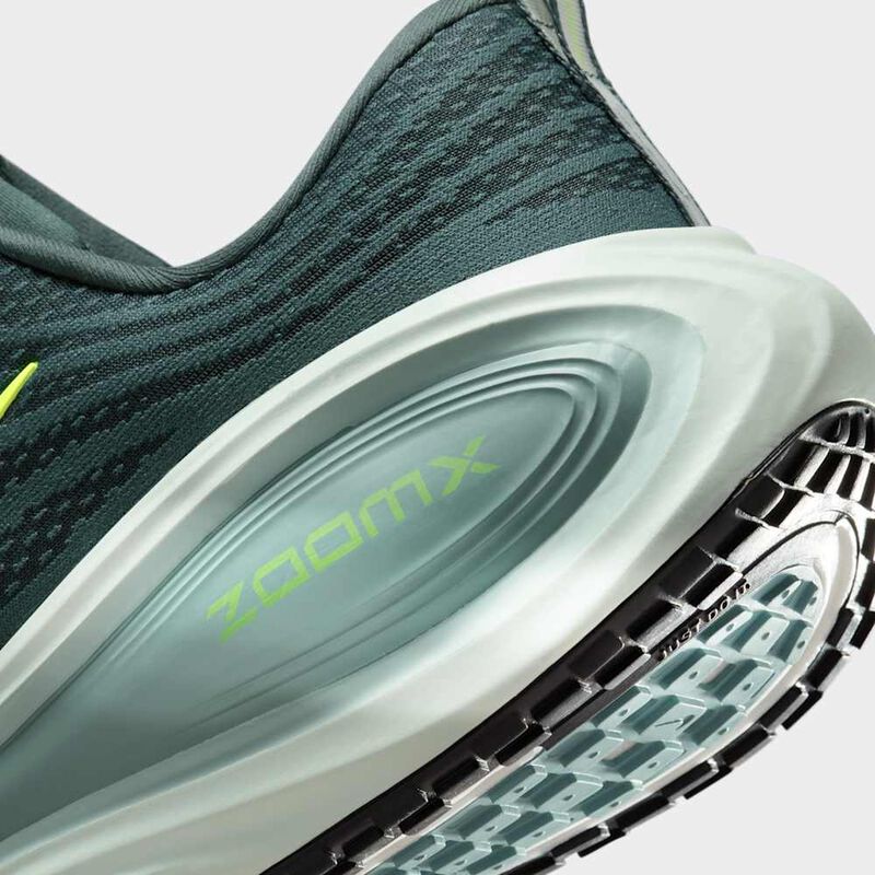 Nike Vomero Plus, Algas/Voltio-Apenas Voltio-Apenas Verde-Negro, hi-res