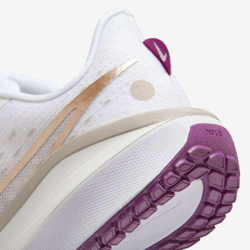 Nike Vomero 17, Violeta Platino/Blanco/Fucsia Intenso/Bronce Rojo Metalizado, hi-res