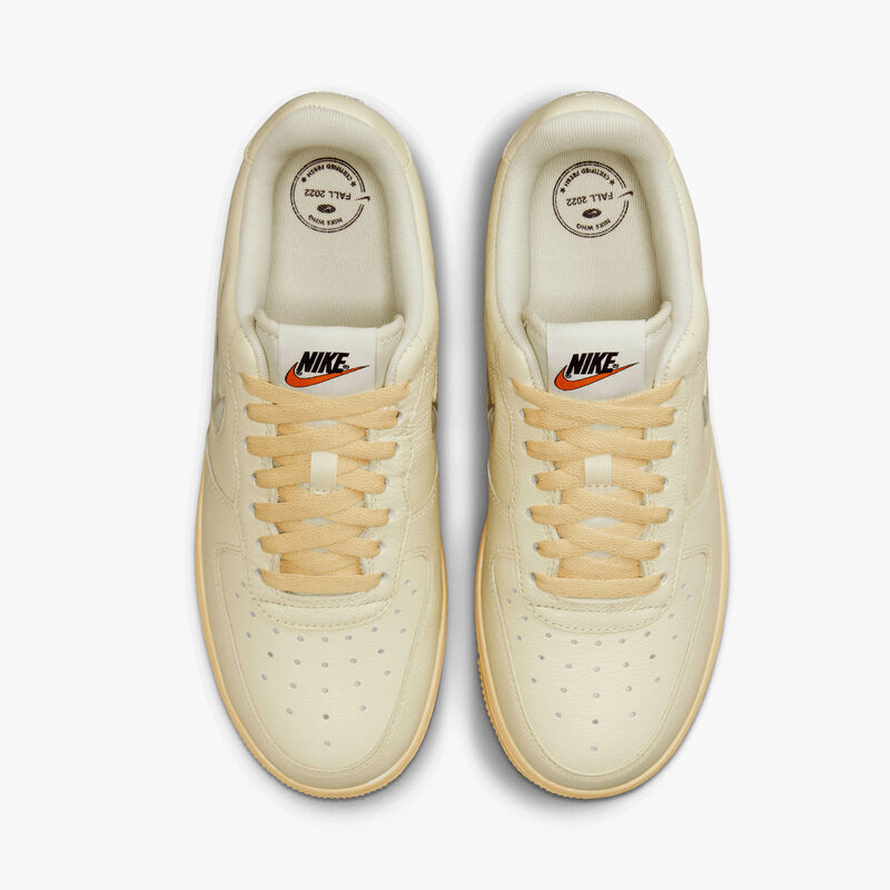 Nike Air Force 1 07 LX, BLANCO, hi-res