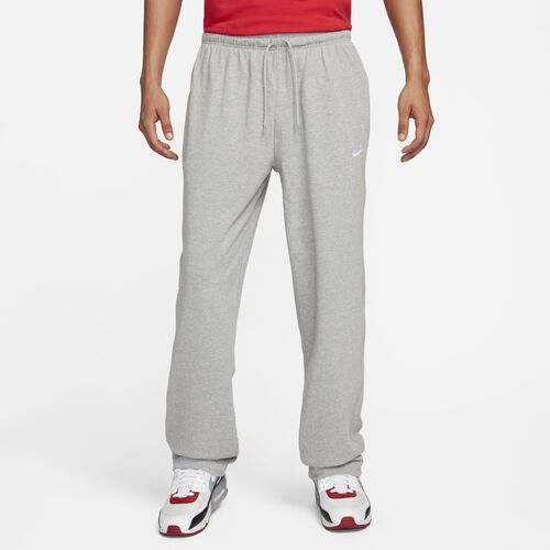 Nike Sportswear Club