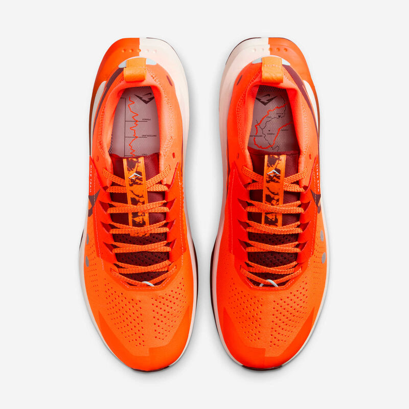 Nike Zegama Trail 2, Hiper Carmesí/Azul Glaciar/Vela/Equipo Rojo Oscuro, hi-res
