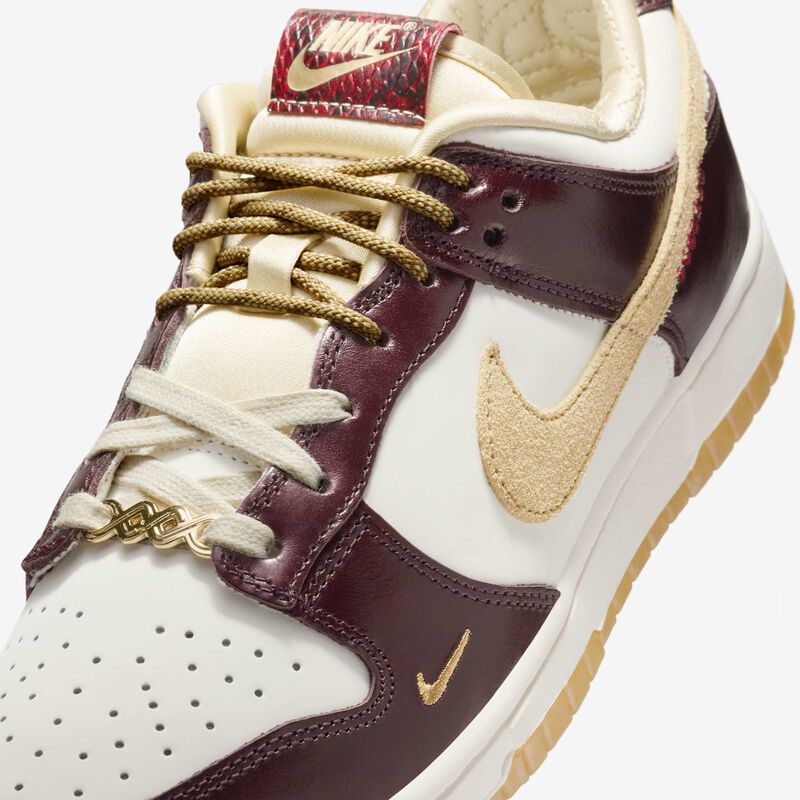 Nike Dunk Low LX, Vela/Vela/Burdeos Crush/Oro Del Equipo, hi-res