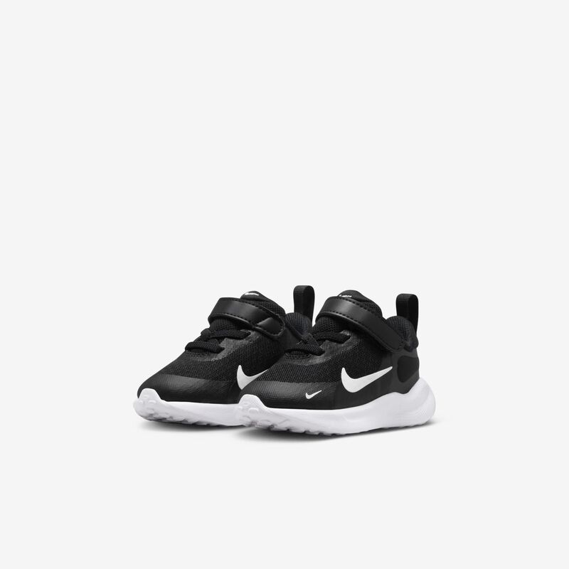Nike Revolution 7, Negro/Blanco/Blanco, hi-res
