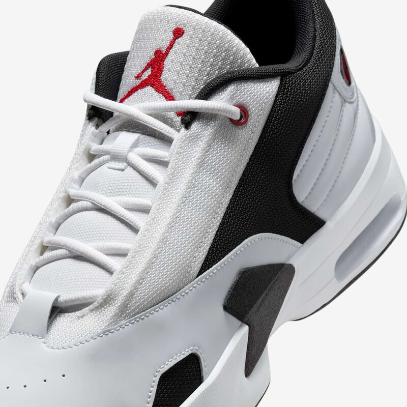 Jordan Max Aura 6, Blanco/Rojo Gimnasio/Negro, hi-res