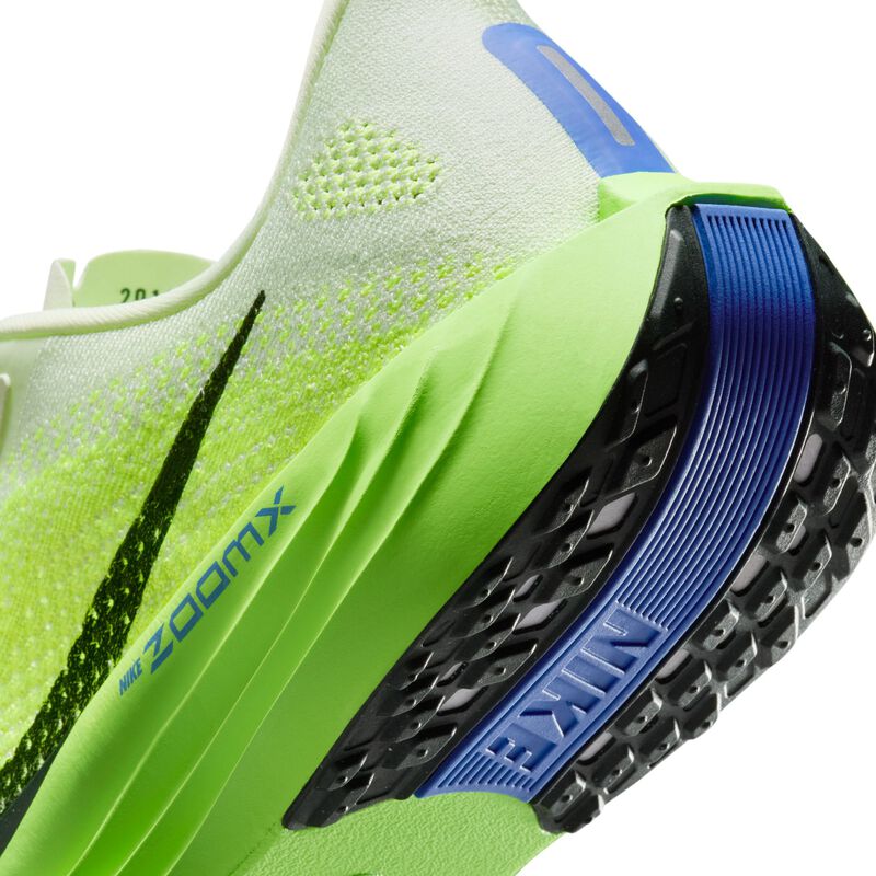 [Ljava.lang.String;@34787200 Nike, Amarillo, hi-res