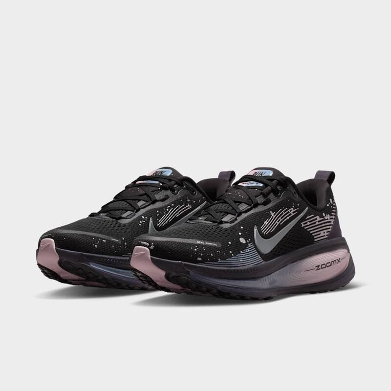 Nike Vomero 18 SE, Negro/Morado cueva/Pizarra cenizo/Gris oscuro metálico, hi-res