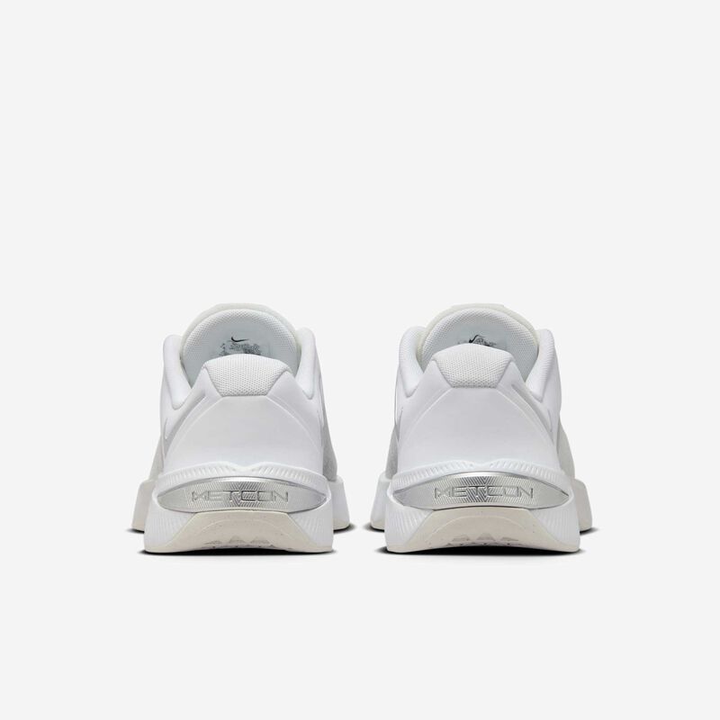 Nike Metcon 10, Blanco/Tinte Platino/Gris Lobo/Plata metalizado, hi-res