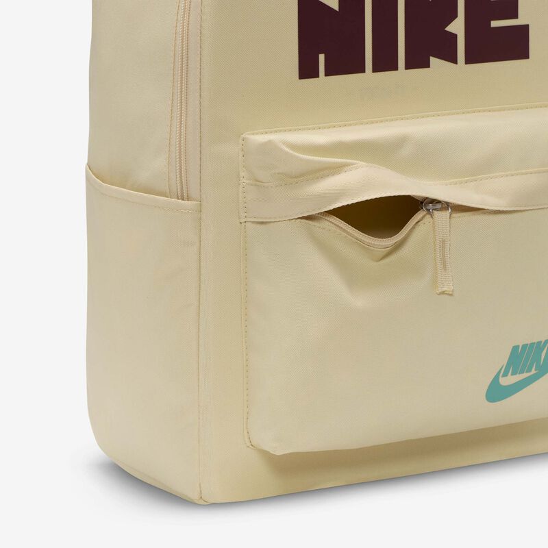 Mochila Nike Equipment, Marr&oacute;n, hi-res