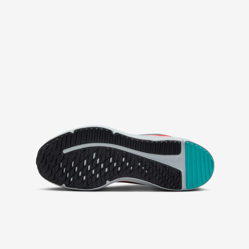Nike Cosmic Runner, Carmesí Brillante/Platino Puro/Negro/Cactus Empolvado, hi-res