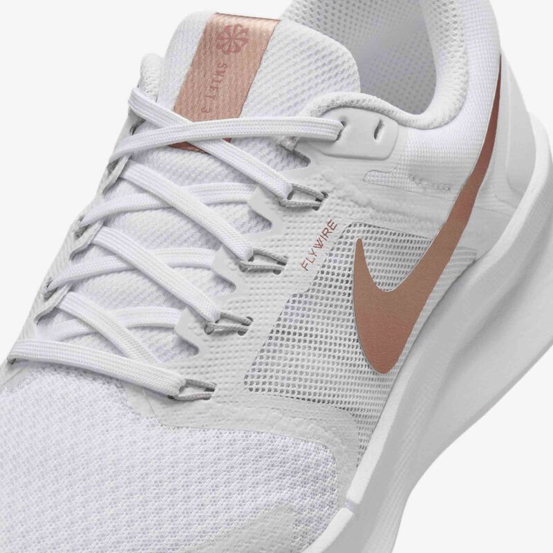 Nike Run Swift 3, Blanco/Rojo Metalizado Bronce-Rosa Cañón, hi-res