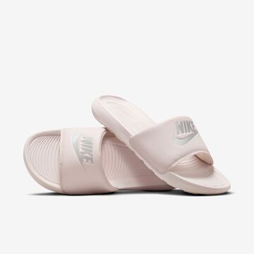 Nike Victori One, Medio Rosa/Medio Rosa/Plata Metalizado, hi-res