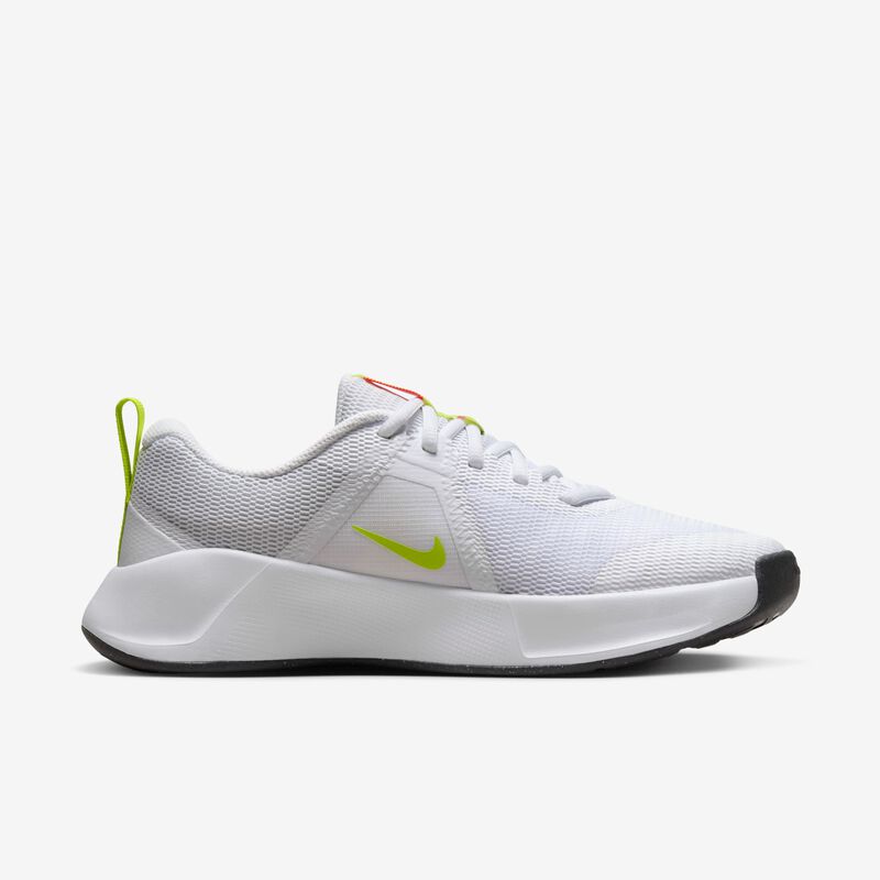 Nike MC Trainer 3, Blanco/Ponche Cálido/Negro/Cíber, hi-res
