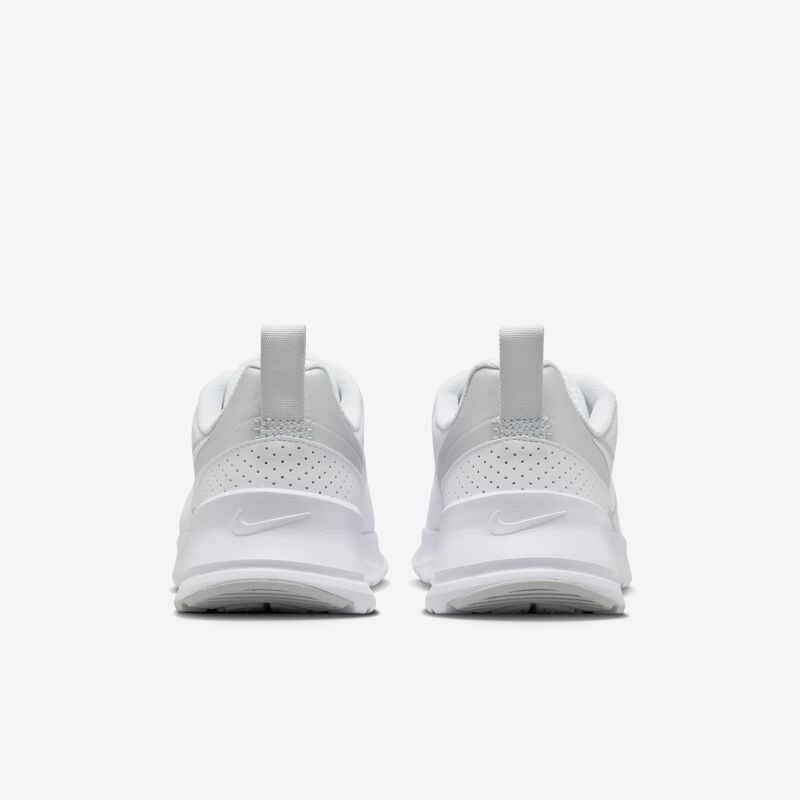 Nike Air Max Nuaxis, Blanco/Pure Platinum/Plata Metalizado/Blanco, hi-res