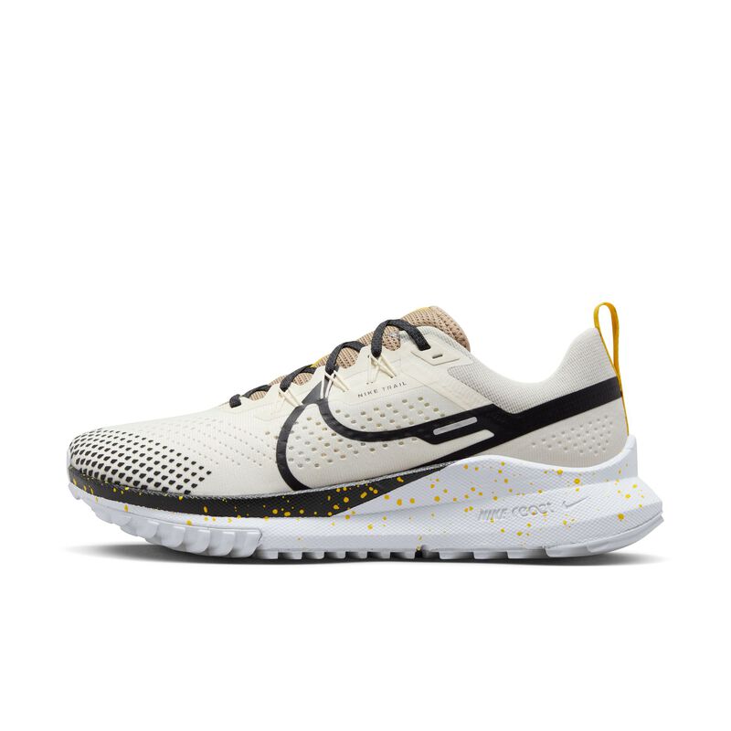 Nike React Pegasus Trail 4, Marfil pálido/Caqui/Blanco/Negro, hi-res