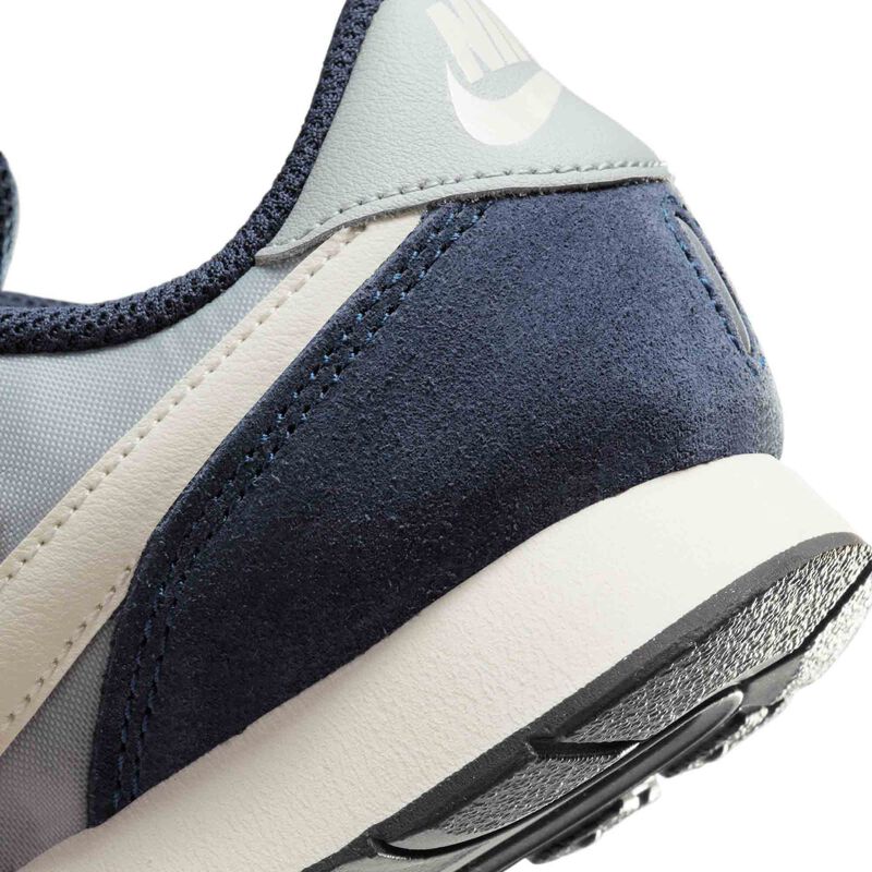 Nike MD Valiant, Obsidiana oscuro/Gris humo claro/Vela/Fantasma, hi-res