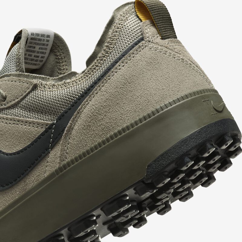 Nike C1TY “Surplus”, Ejército Ligero/Caqui Cargo/Dorado Universitario/Negro, hi-res