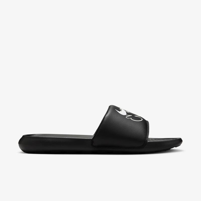 Nike Victori One, Negro/Vela/Blanco, hi-res