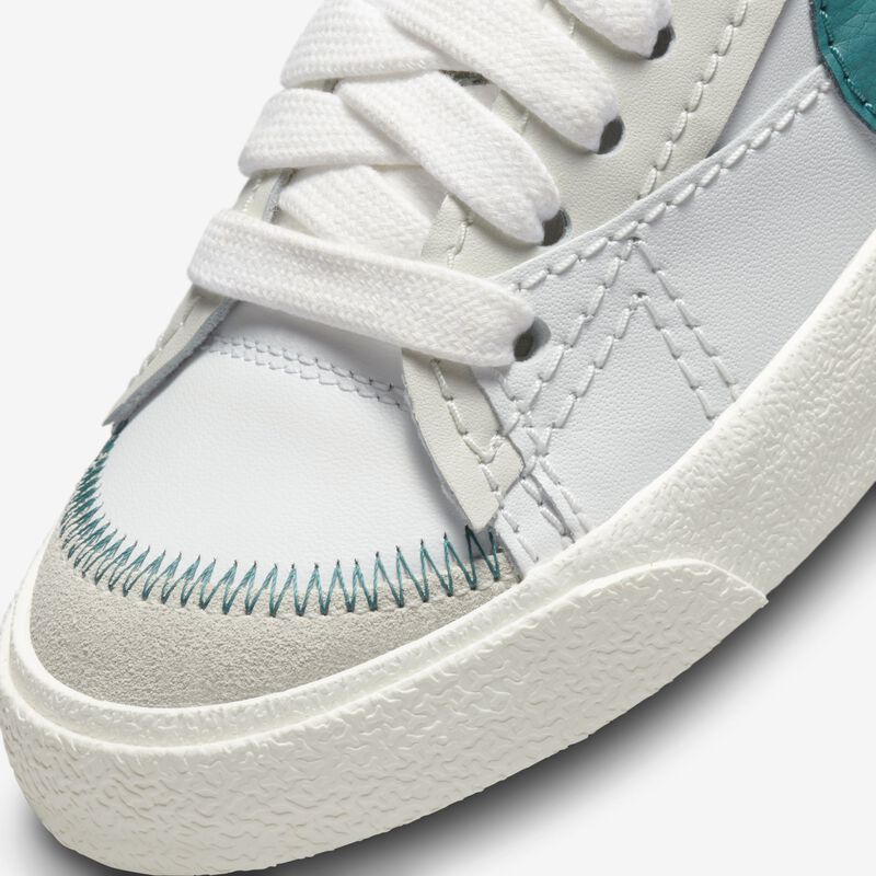 Nike Blazer Low '77 Jumbo, Blanco Cumbre/Cristal Marino/Mineral/Geoda azul turquesa, hi-res