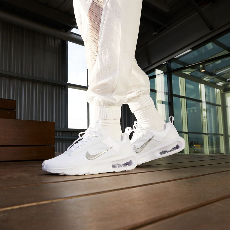 Nike Air Max INTRLK Lite, Blanco/Blanco/Plata Metalizado, hi-res