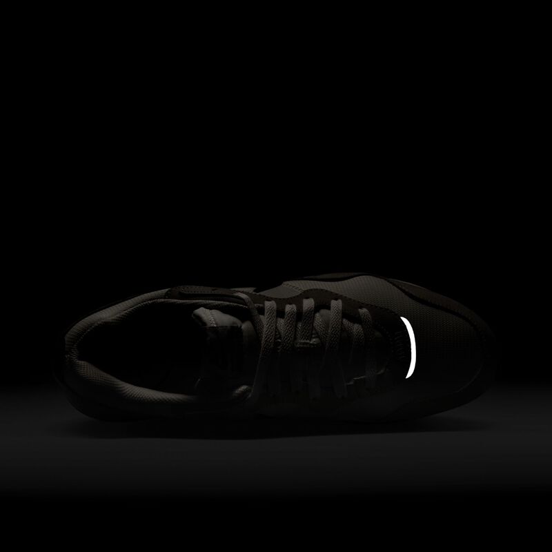 Nike Venture Runner, Blanco Cumbre/Negro/Blanco/Oliva Medio, hi-res