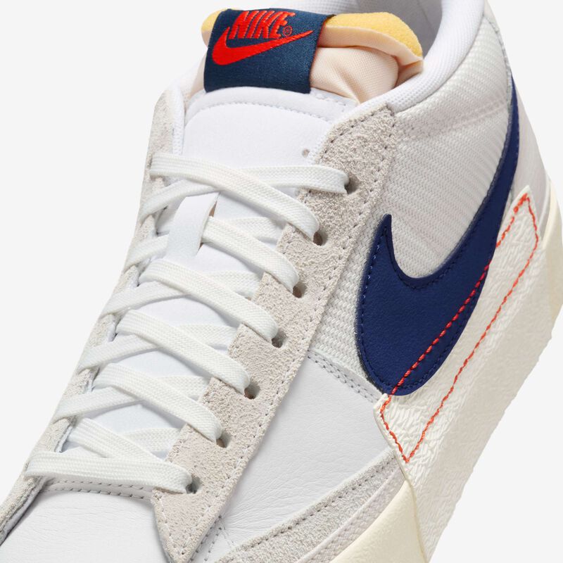 Nike Blazer Low Pro Club, Blanco/Rojo Picante/Fantasma/Azul Marino Medianoche, hi-res