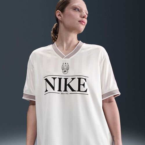 Nike Sportswear