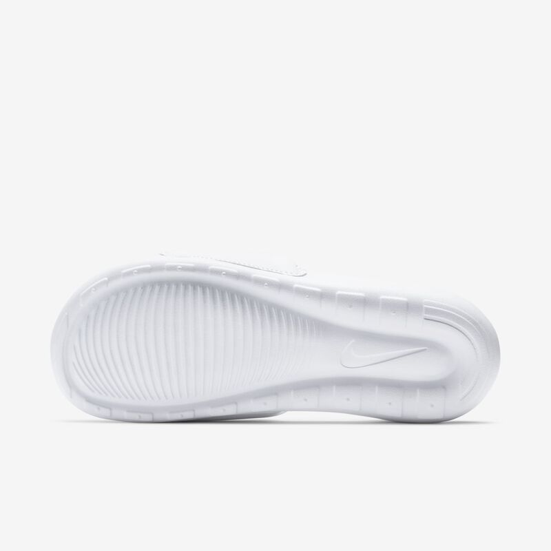 Nike Victori One, Blanco/Negro-Blanco, hi-res
