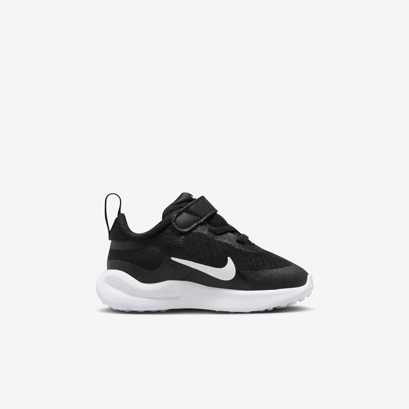 Nike Revolution 7, Negro/Blanco/Blanco, hi-res