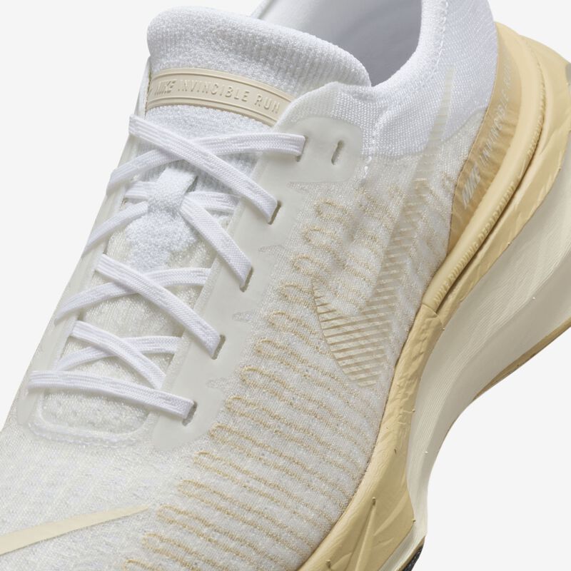 Nike Invincible 3, Blanco/Sésamo/Antracita/Leche De Coco, hi-res