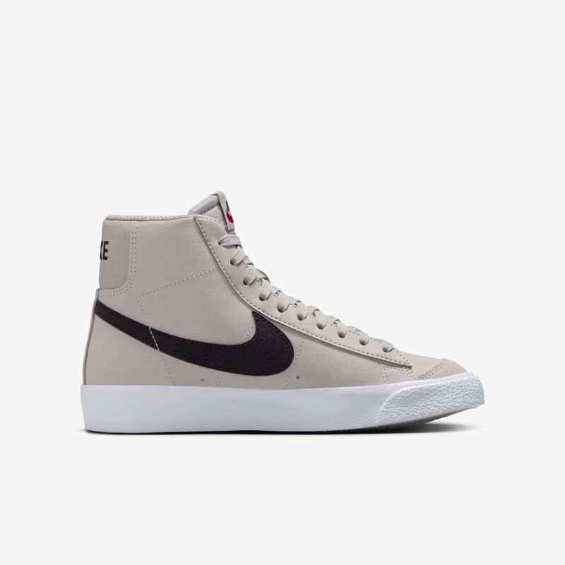 Nike Blazer Mid '77, Plata Metalizada/Negro-Blanco-Mineral De Hierro Claro, hi-res