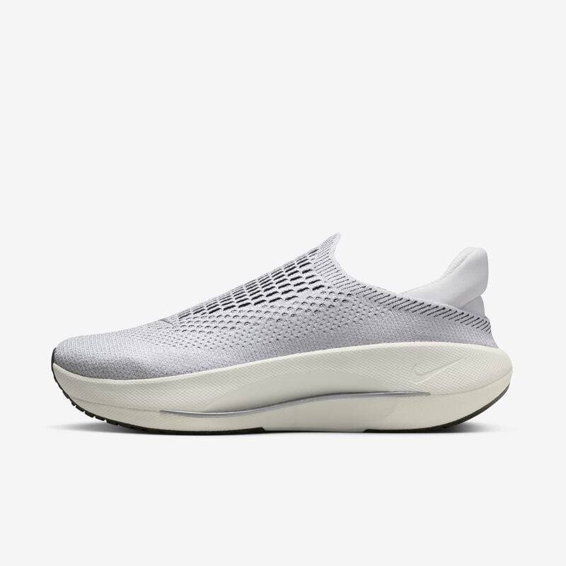 Nike Reina EasyOn Premium, Blanco Cumbre/Vela/Negro/Plata Metalizado, hi-res