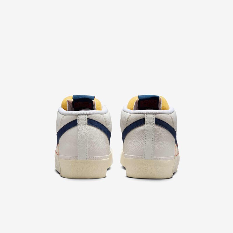 Nike Blazer Low Pro Club, Blanco/Rojo Picante/Fantasma/Azul Marino Medianoche, hi-res