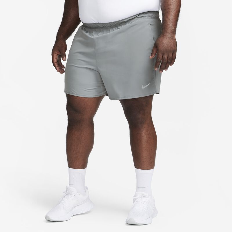 Nike Challenger, Gris Humo/Gris Humo/Negro, hi-res