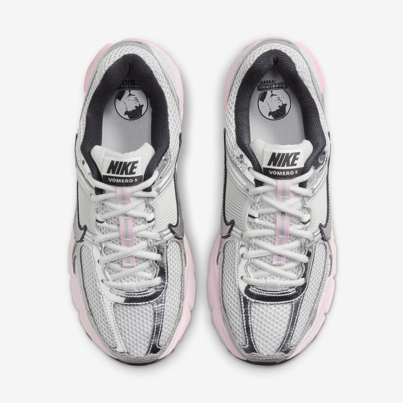 Nike Zoom Vomero 5, Polvo Fotón/Espuma Rosa/Rosa Suave Medio/Plata Metalizado, hi-res