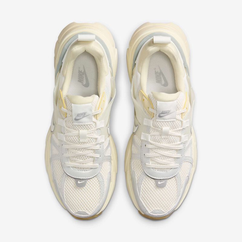 Nike V2K Run, Vela/Caqui Claro/Gris Humo Claro/Vela, hi-res