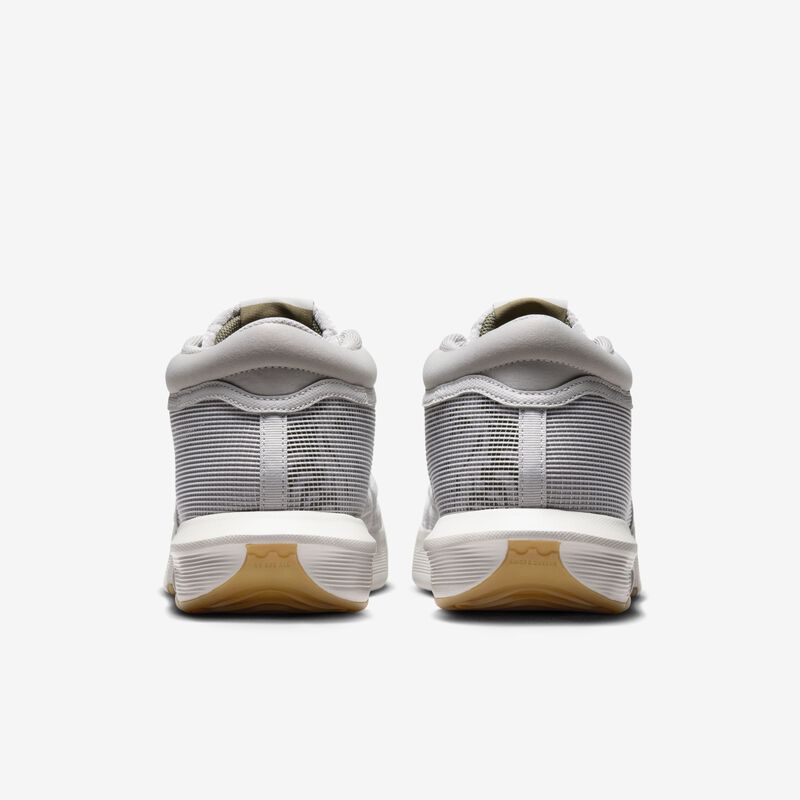 LeBron Witness 8, Mineral De Hierro Claro/Vela/Goma Marrón Claro/Olivo Medio, hi-res