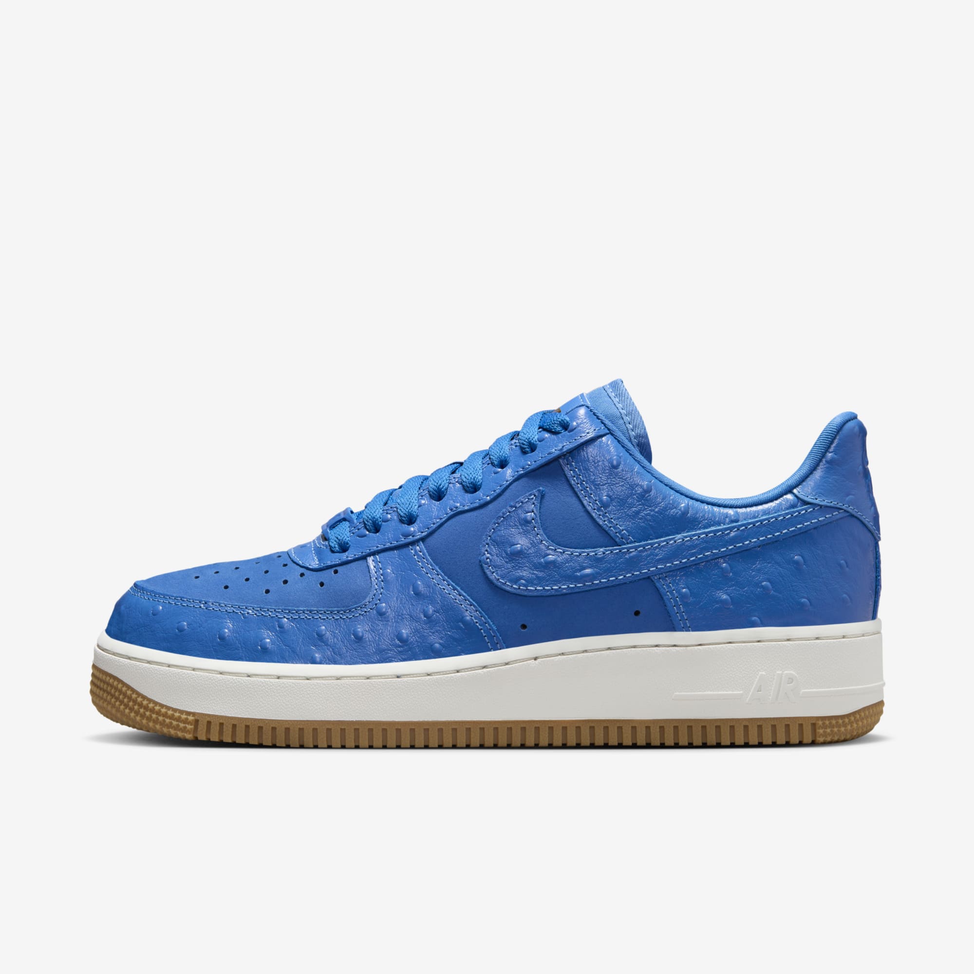 Compra Nike Air Force 1 07 LX por PEN 659.90 Nike Peru