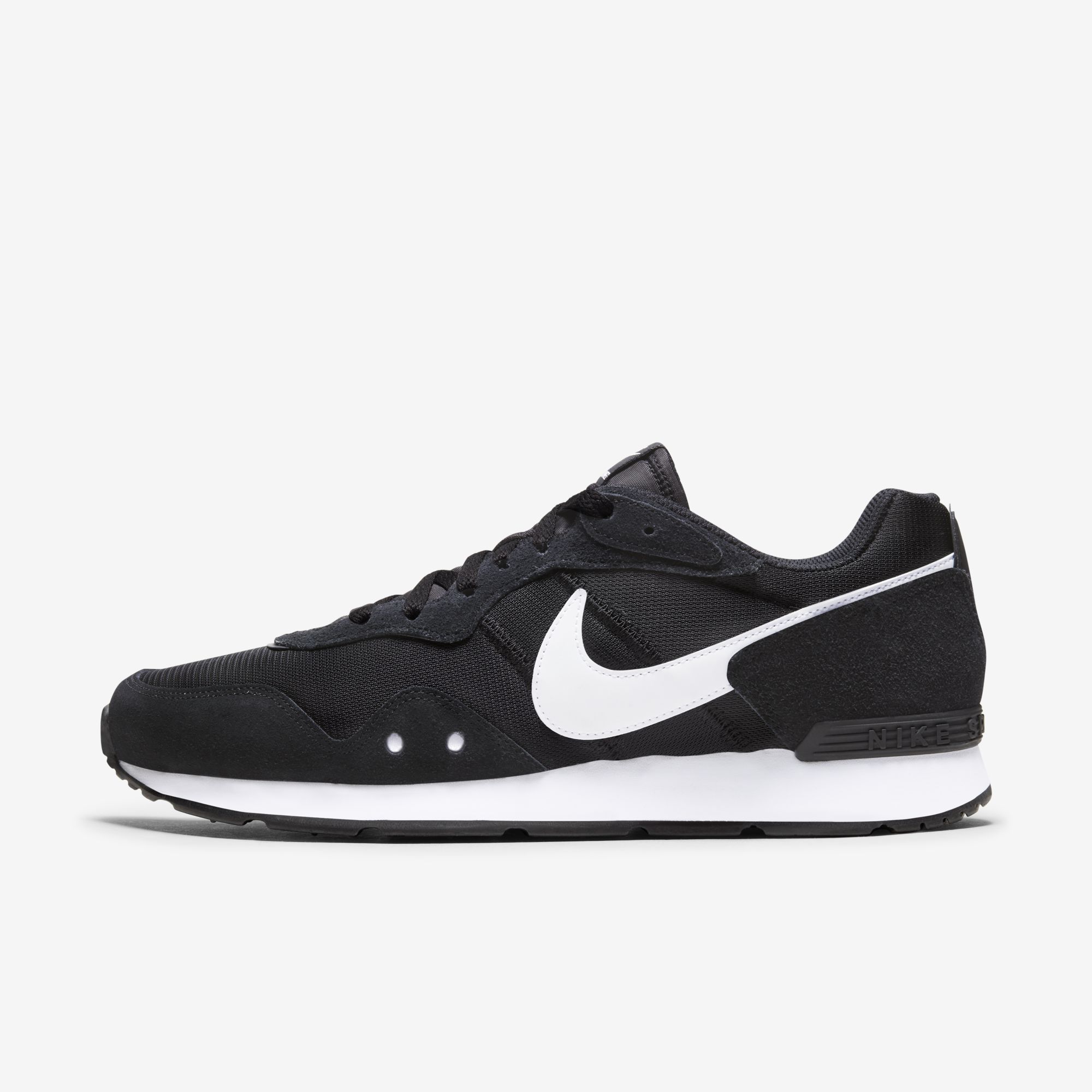 Zapatillas nike 2020 hombre perú hotsell