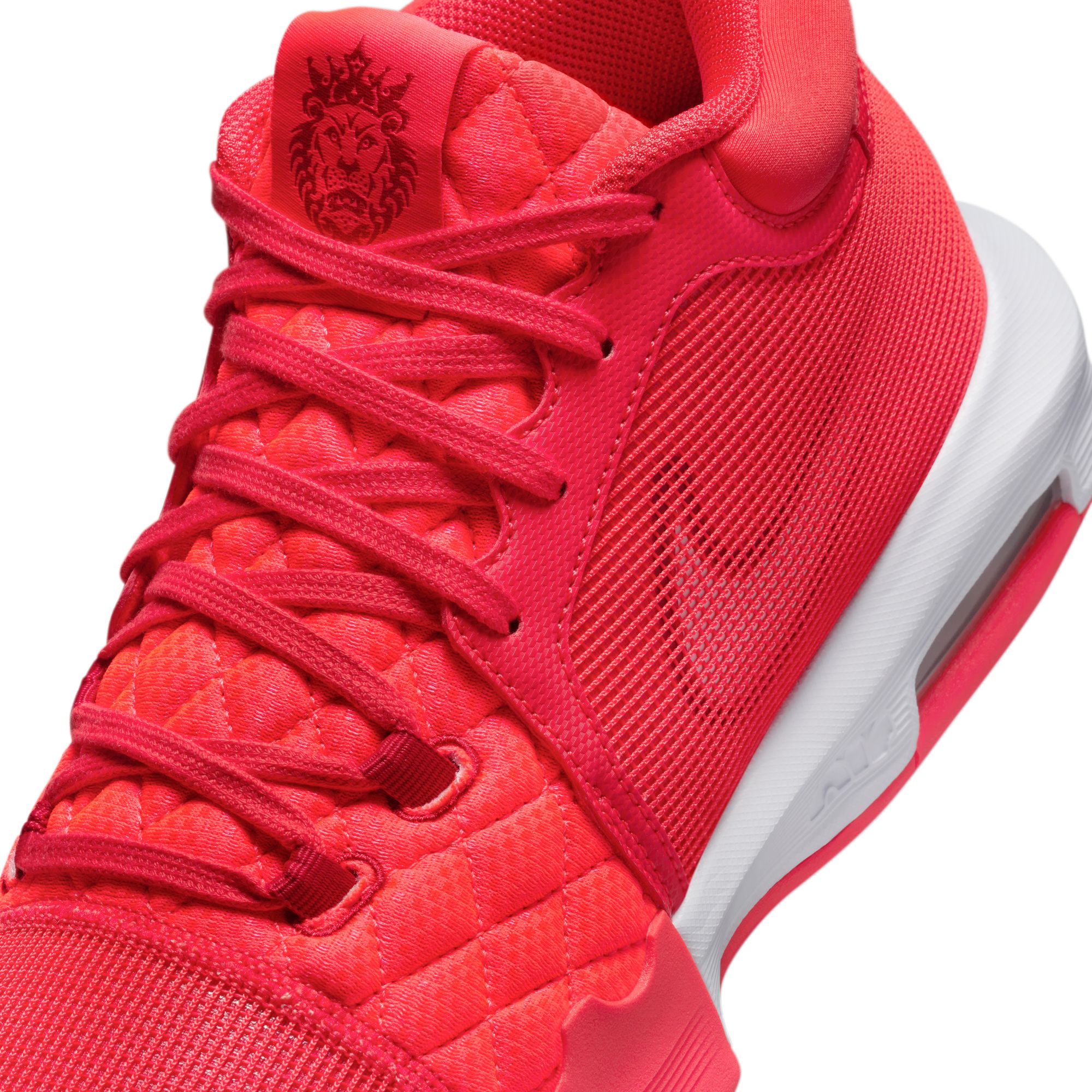 Compra LeBron Witness 8 por PEN 499.90 Nike Perú