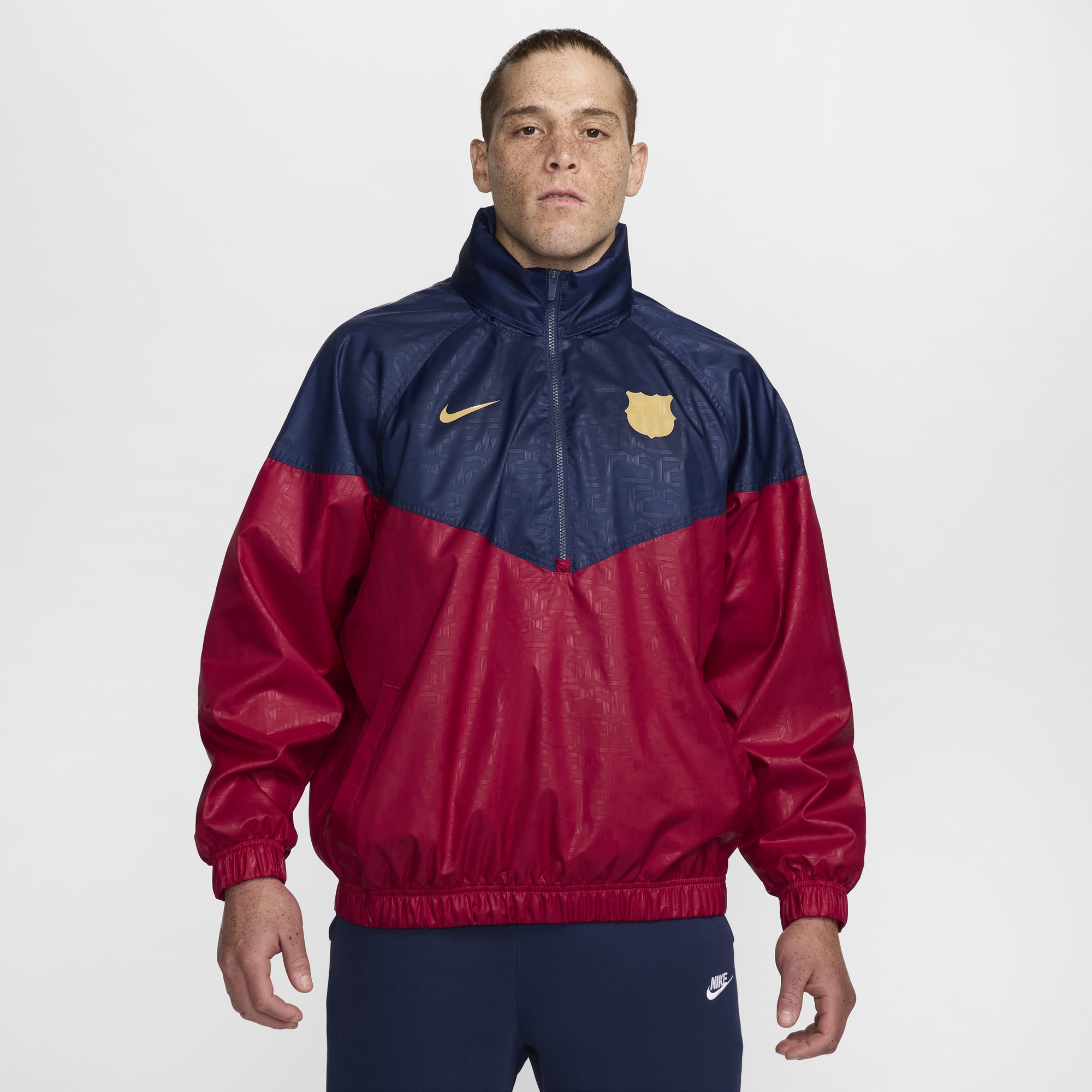 Nike peru locales top
