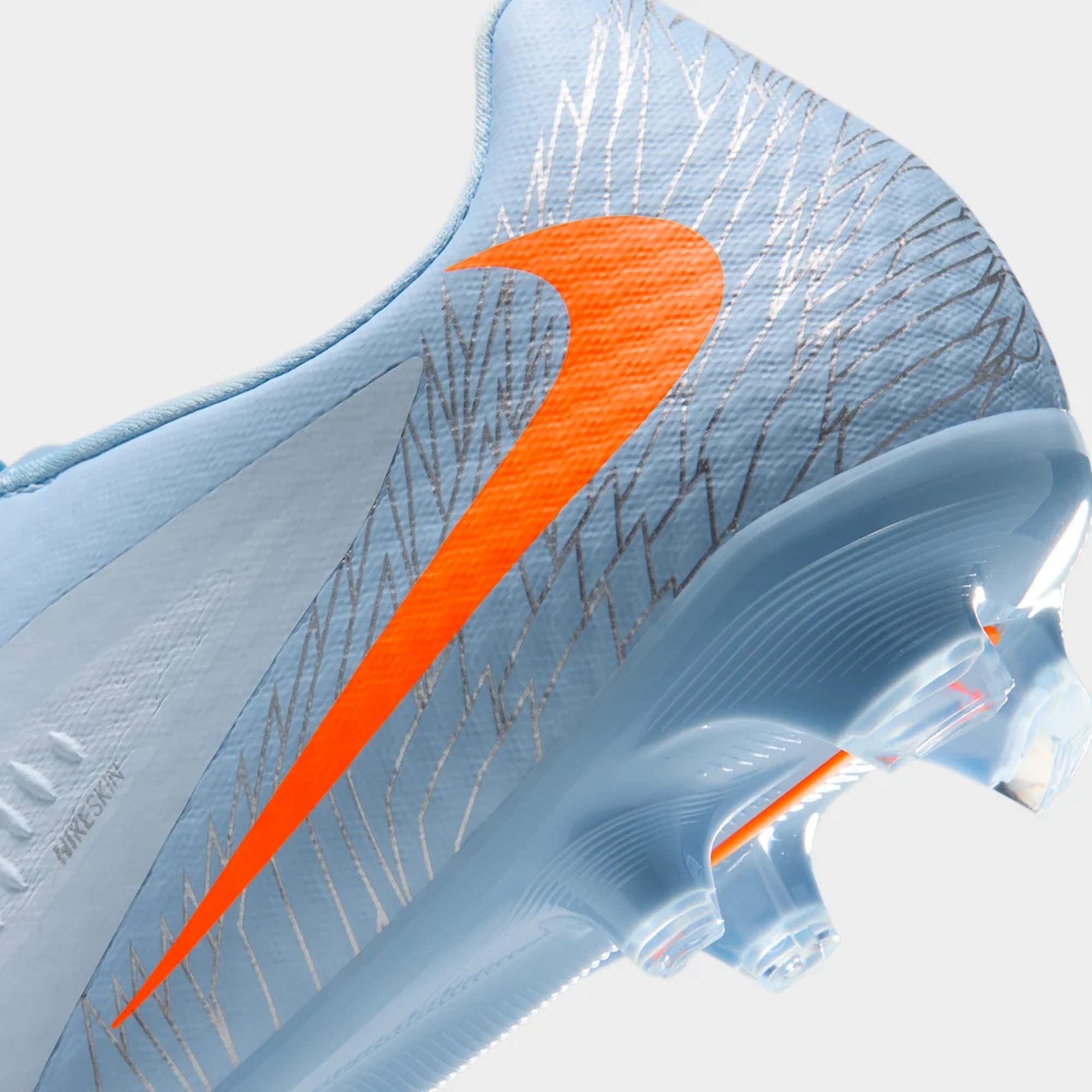 Compra Nike United Phantom 6 Low Academy por PEN 439.90 | Nike Perú