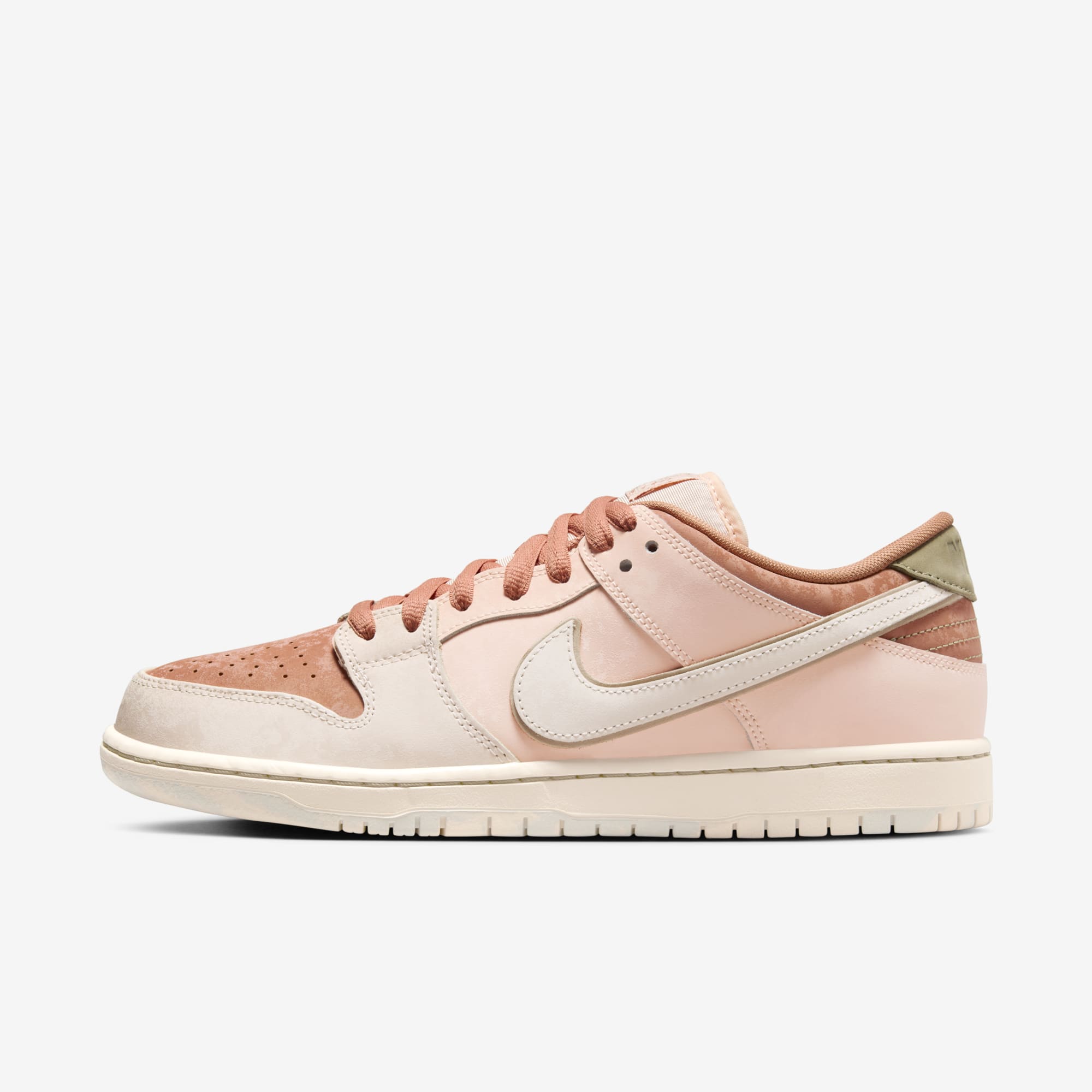 Compra Nike SB Dunk Low Pro Premium por PEN 629.90 Nike Peru