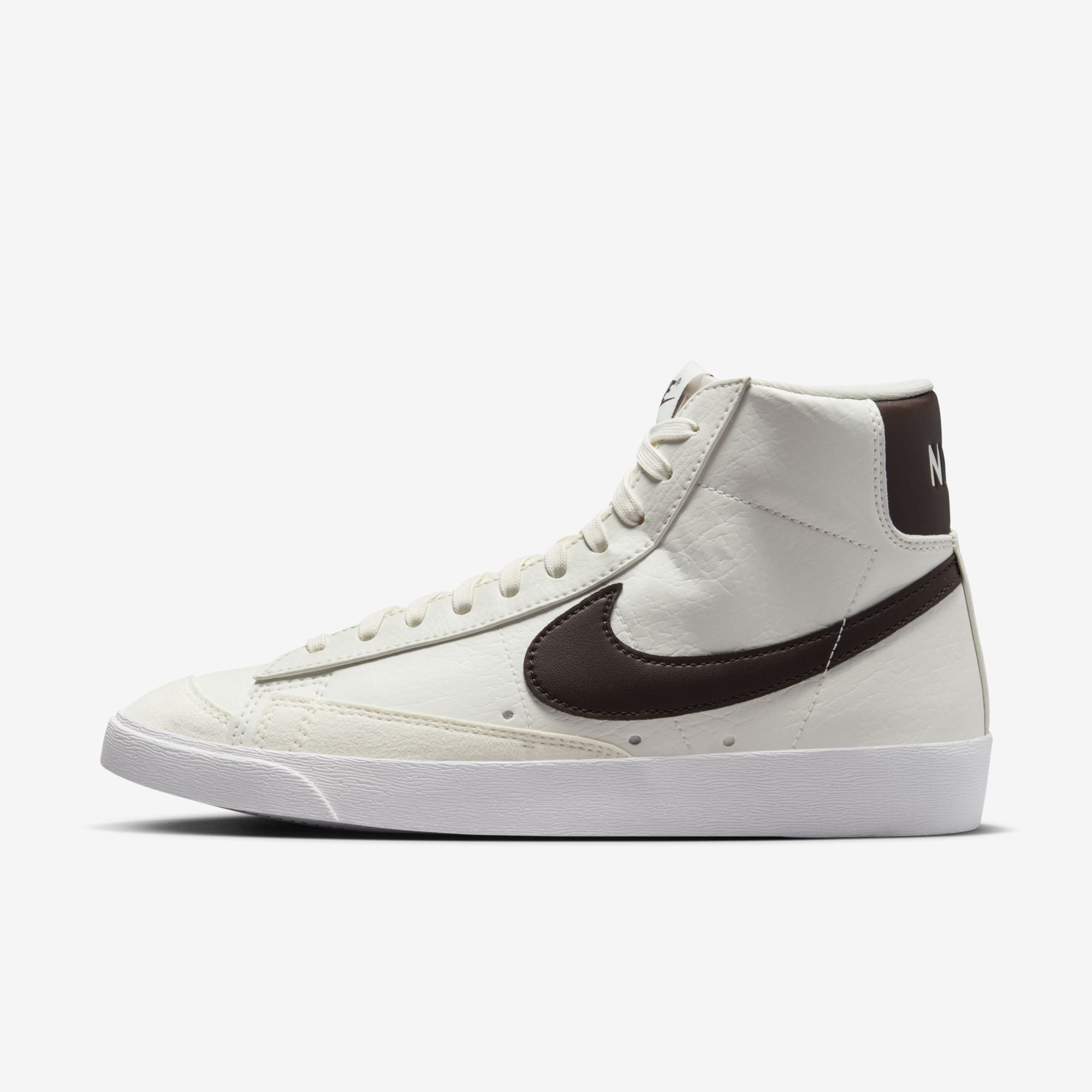 Compra Nike Blazer Mid 77 por PEN 499.90 Nike Peru