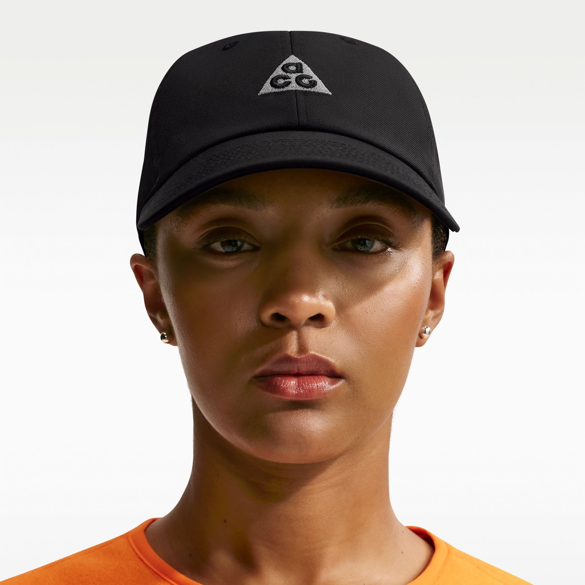 Nike ACG Club, Negro