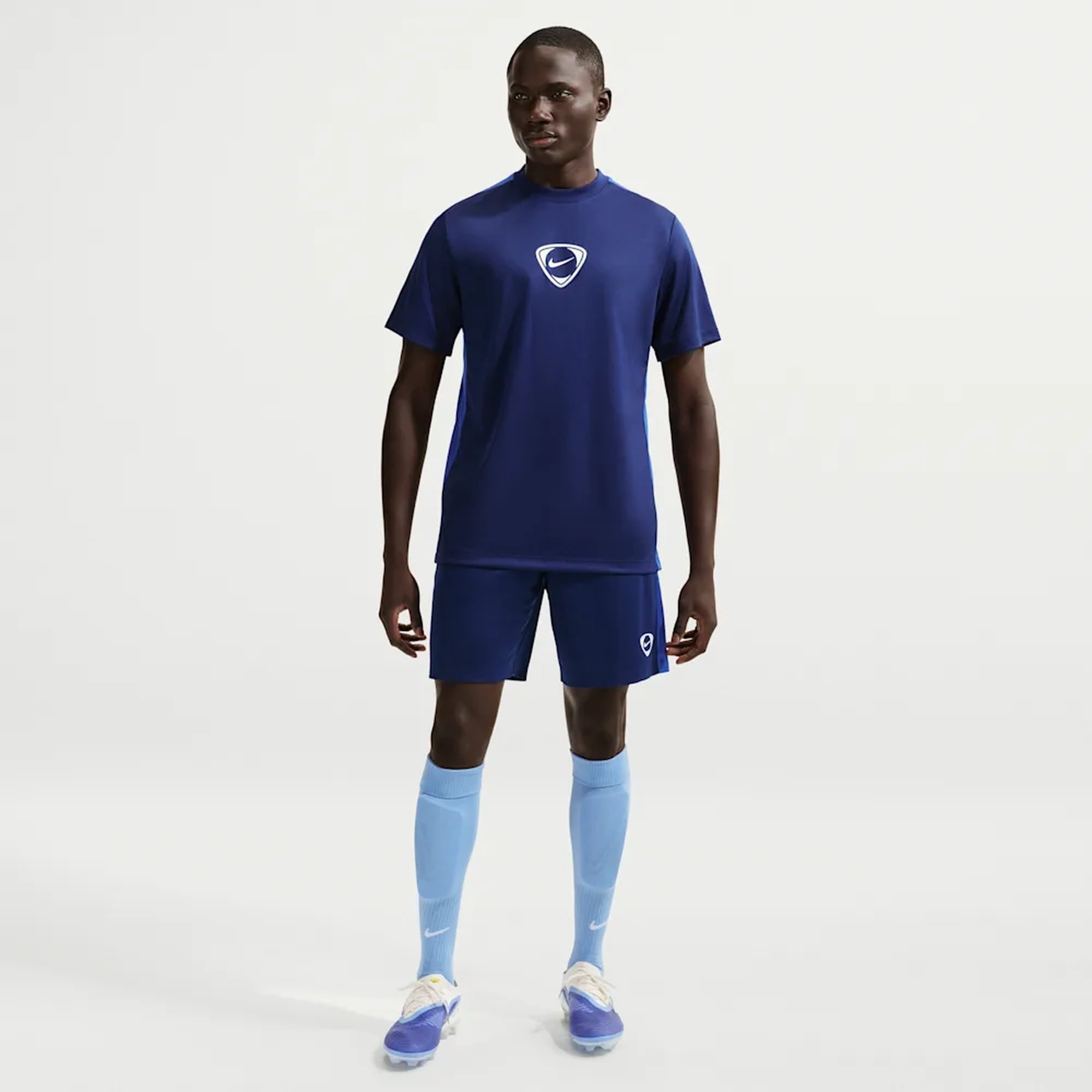 Vac&iacute;o azul/Juego Real/Blanco