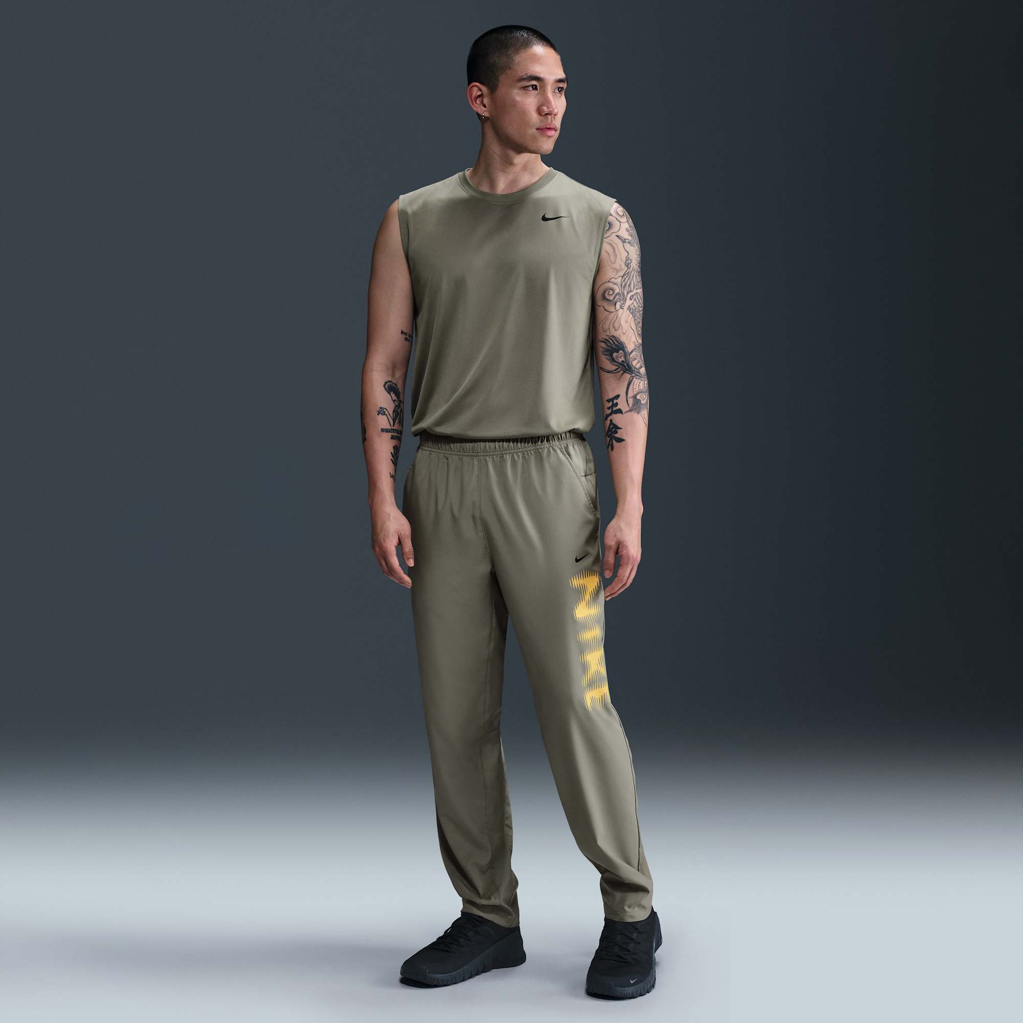 Militar Claro/Negro
